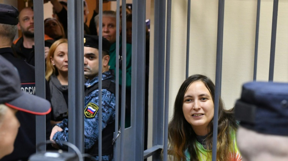Una artista rusa, condenada a 7 años de cárcel por una acción antiguerra