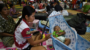 Les affrontements avec le Cambodge "pourraient devenir une guerre", dit Bangkok, plus de 138.000 d&eacute;plac&eacute;s