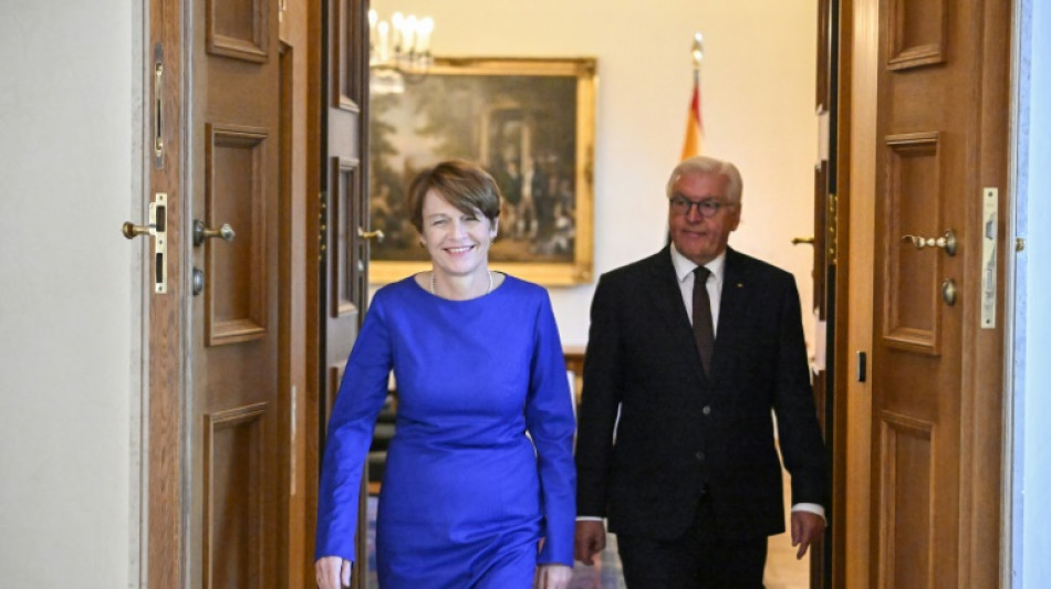 Steinmeier f&uuml;hrt Frauenquote von 40 Prozent f&uuml;r Verdienstorden ein