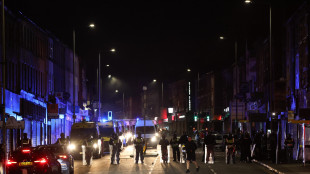Oltre 90 arresti dopo le violenze in numerose citt&agrave; britanniche