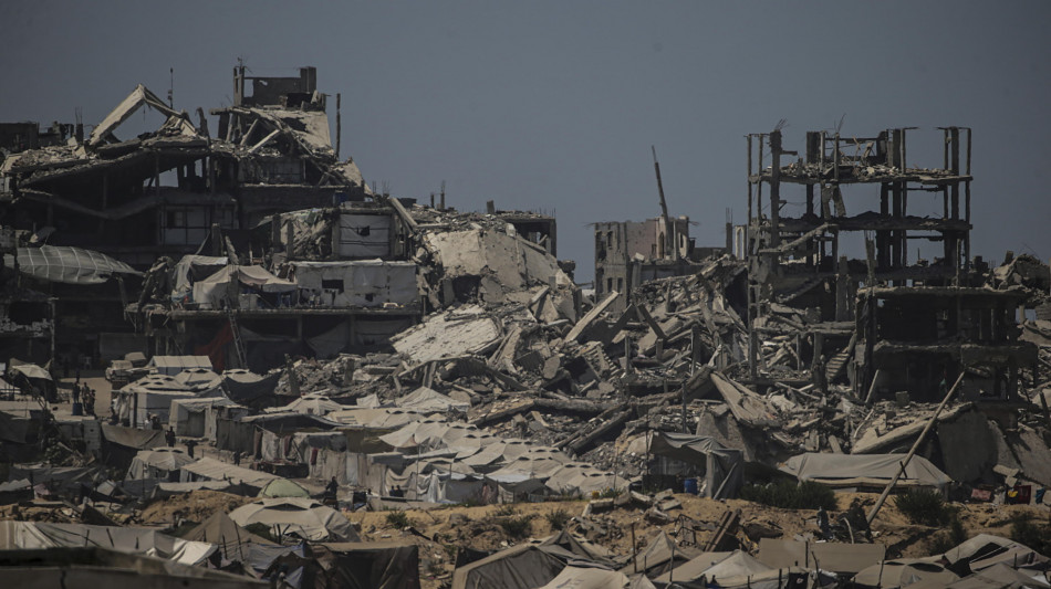 Parigi, 'piano su Gaza peggiora una situazione gi&agrave; catastrofica'