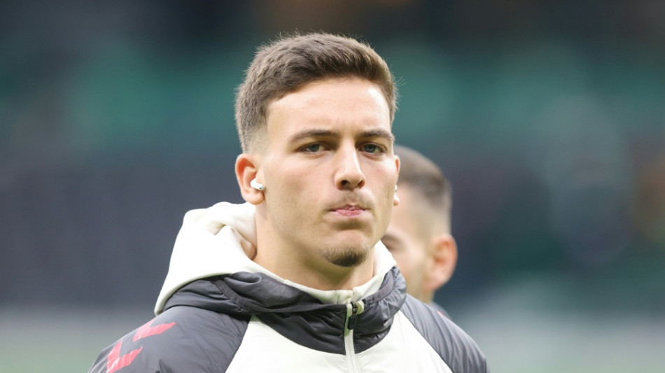 El Mala: Podolski-Vergleiche "eine Auszeichnung"