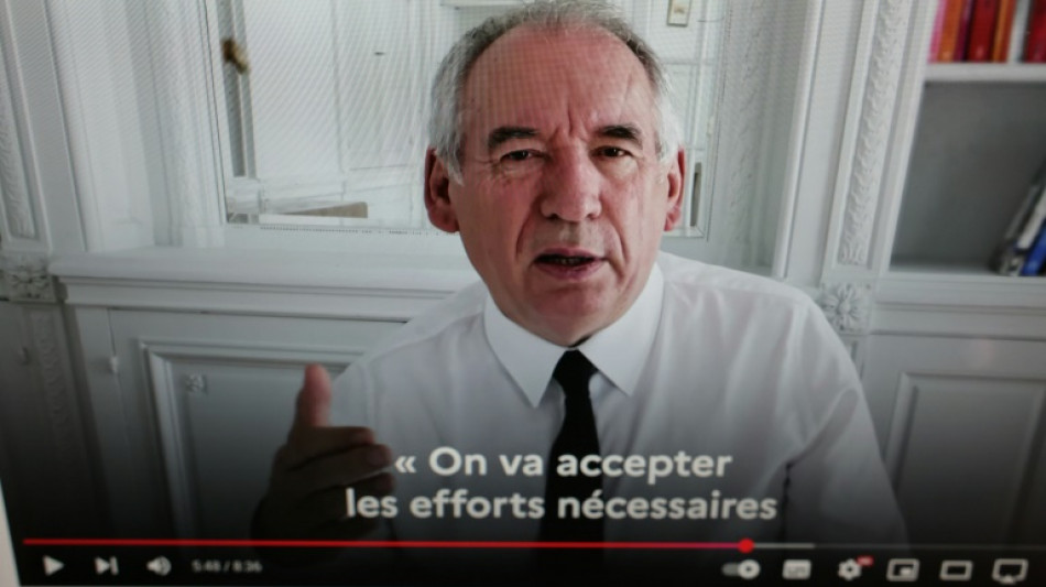 "FB Direct": Bayrou lance une série de vidéos estivale pour convaincre du bien-fondé de son plan budgétaire