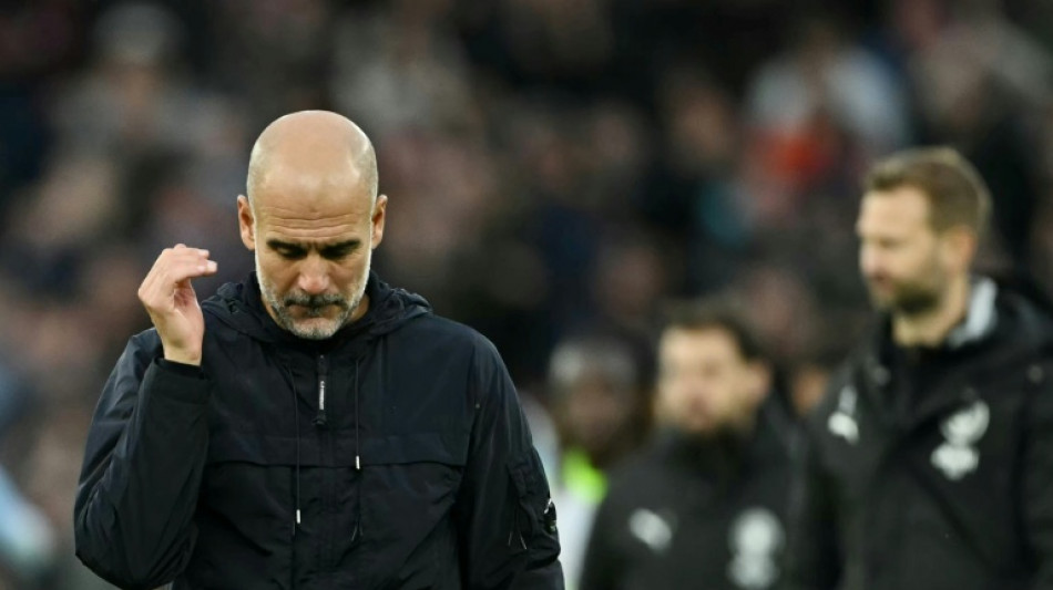 City perde pela primeira vez desde agosto; Arsenal dispara na lideran&ccedil;a