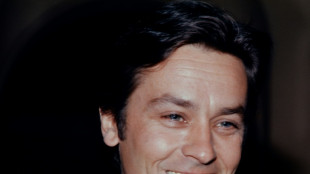 "Grand acteur et grand r&eacute;actionnaire", la presse internationale dit adieu &agrave; l'ic&ocirc;ne Alain Delon