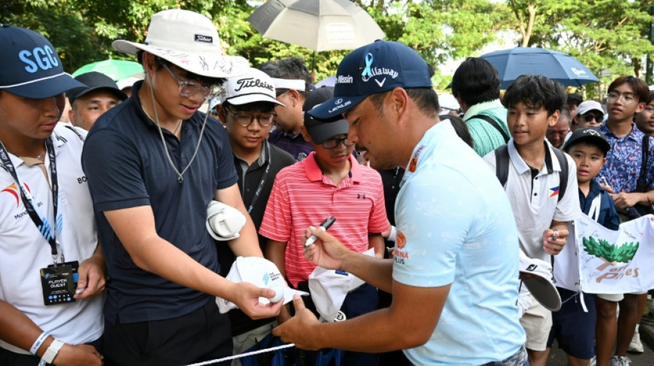 Hometown hero Tabuena shoots 65 to eye International Series glory
