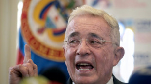 Ex-presidente da Col&ocirc;mbia, Uribe pega 12 anos de pris&atilde;o domiciliar e diz que vai apelar