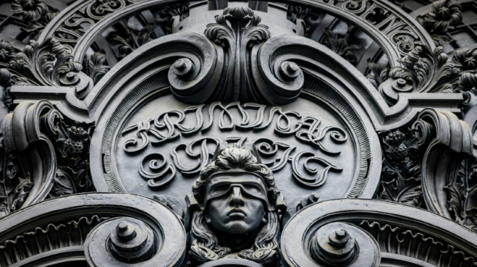 Exfreundin vor Wohnung in Berlin erstochen: Bundesgerichtshof best&auml;tigt Mordurteil