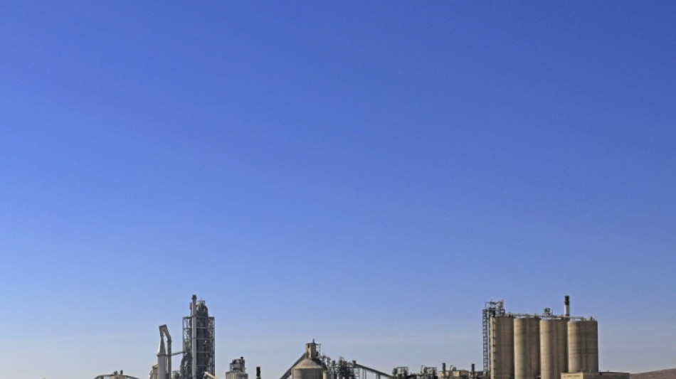 La cementera francesa Lafarge, declarada culpable de financiar el terrorismo en Siria