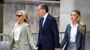 Biden, 'non commuter&ograve; la pena di mio figlio Hunter'