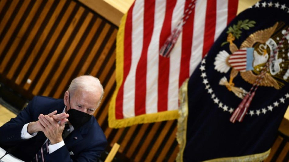 "¡Basta ya!" de violencia, dice Biden en Nueva York 