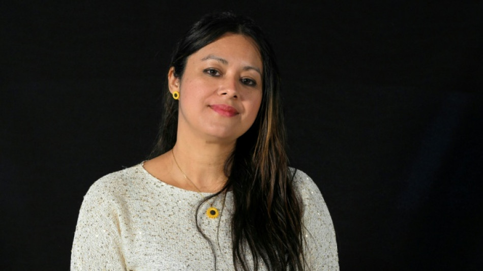 Exilados de Bukele diante de um retorno cada vez mais distante