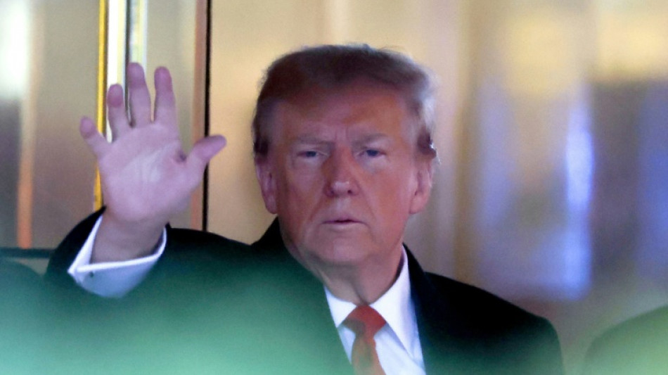 Trump deposita fian&ccedil;a de US$ 83 milh&otilde;es em caso de demanda por difama&ccedil;&atilde;o