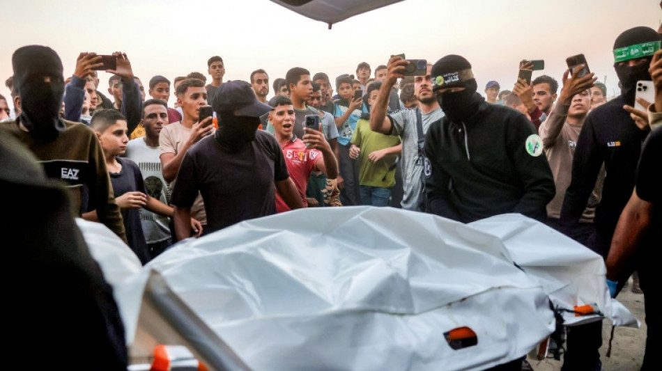 Tercera ceremonia de entierro de un ex reh&eacute;n en Gaza 
