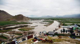 Mais de 300 mortos em inundações em província do Afeganistão
