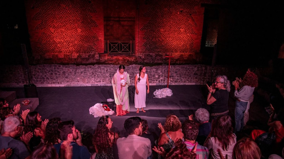 Pompei, 'Asellina' all'Odeion, per tutte le donne dimenticate