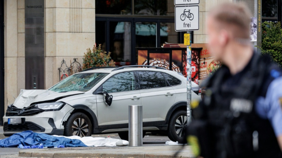 Auto f&auml;hrt durch Leipziger Fu&szlig;g&auml;ngerzone: Zwei Tote und mehrere Verletzte