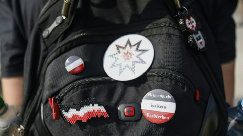 Ermittler entdecken Waffen bei mutmaßlichem Reichsbürger in Rheinland-Pfalz