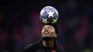 Atacante portugu&ecirc;s Rafael Le&atilde;o renova com Milan at&eacute; 2028