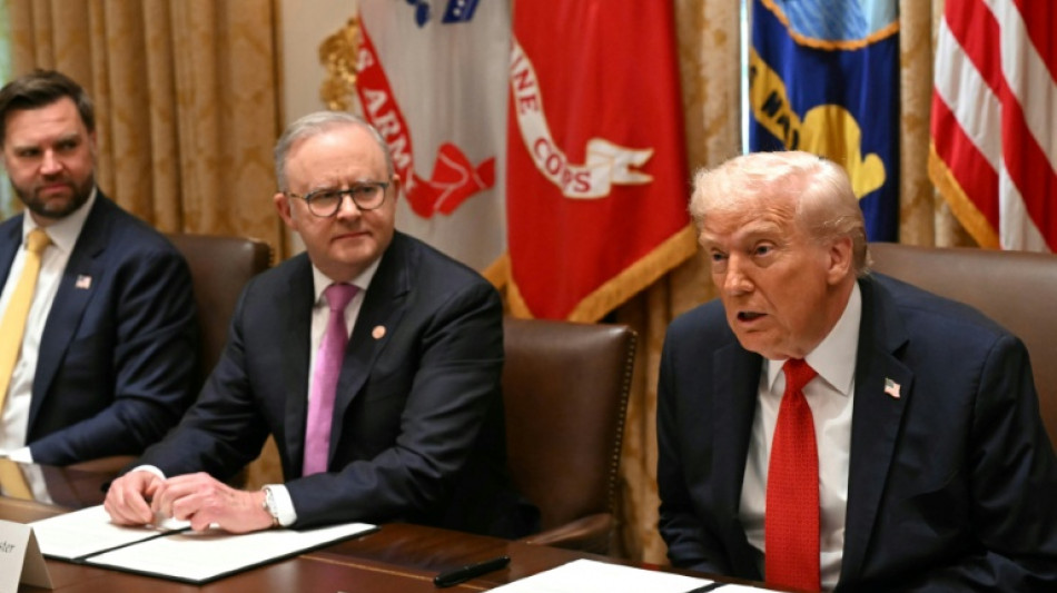 Trump dice que China "no quiere" invadir Taiw&aacute;n