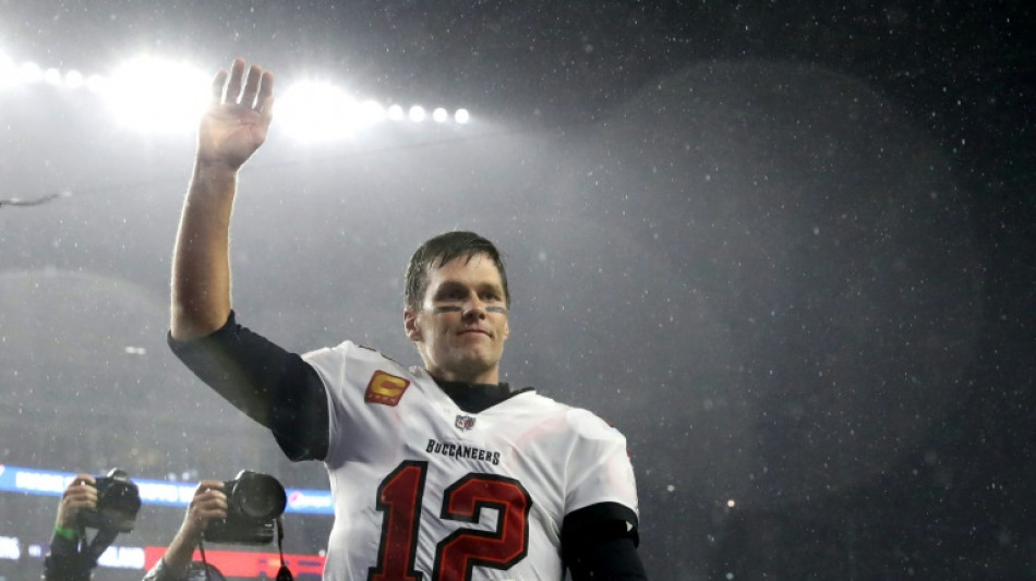 La légende du football américain Tom Brady annonce officiellement sa retraite