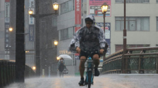 Japón urge a evacuaciones tras lluvias que dejaron varios desaparecidos