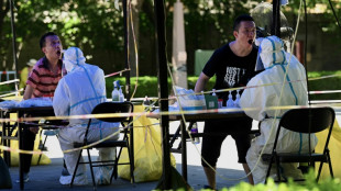 Covid en Chine: la capitale P&eacute;kin l&egrave;ve les restrictions