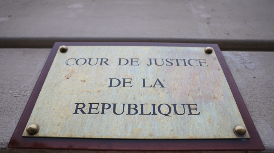 Gestion du Covid-19: non-lieu pour trois ex-membres du gouvernement, dont Edouard Philippe