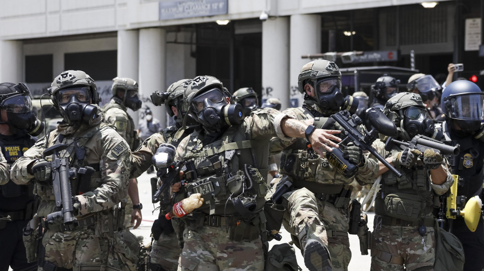 Trump schiera la Guardia Nazionale a Washington