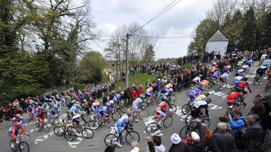 Ciclismo: Pogacar ha vinto la Freccia Vallone