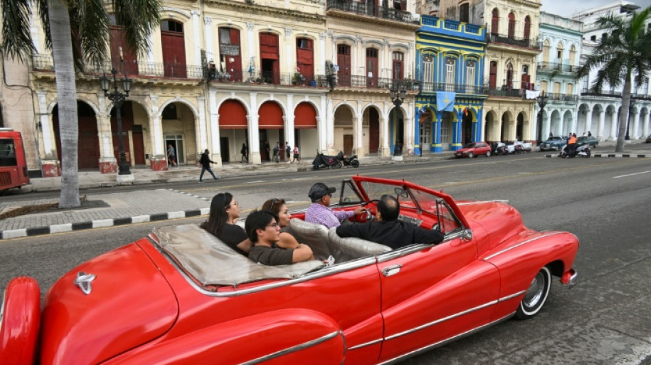 Cuba sofreu forte queda no turismo em 2025