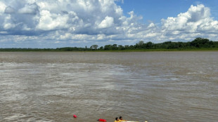 Los buzos refuerzan la búsqueda de 30 desaparecidos tras el hundimiento de dos barcos en Perú 