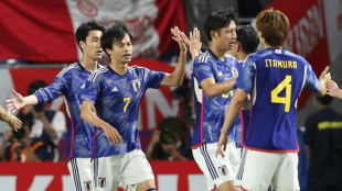 Jap&atilde;o goleia Peru por 4 a 1 em amistoso