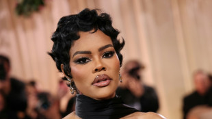 Golden Globes kick off with 'One Battle' among favorites