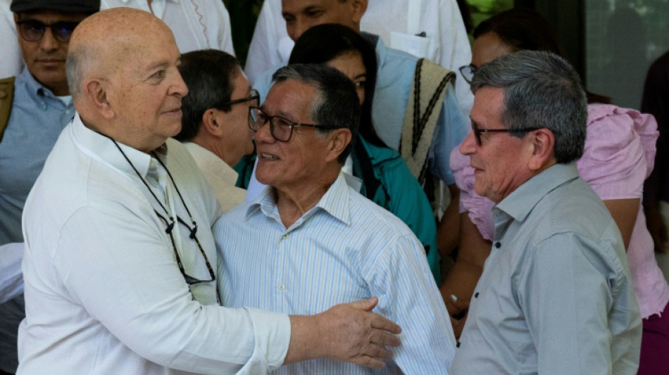 Governo colombiano e ELN buscam cessar-fogo com participa&ccedil;&atilde;o social