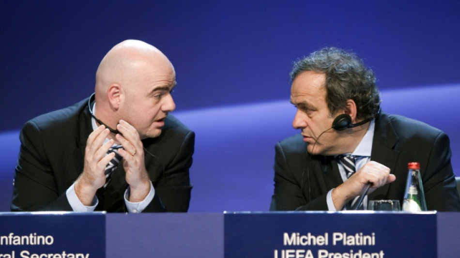 'Infantino se tornou um autocrata', diz Platini