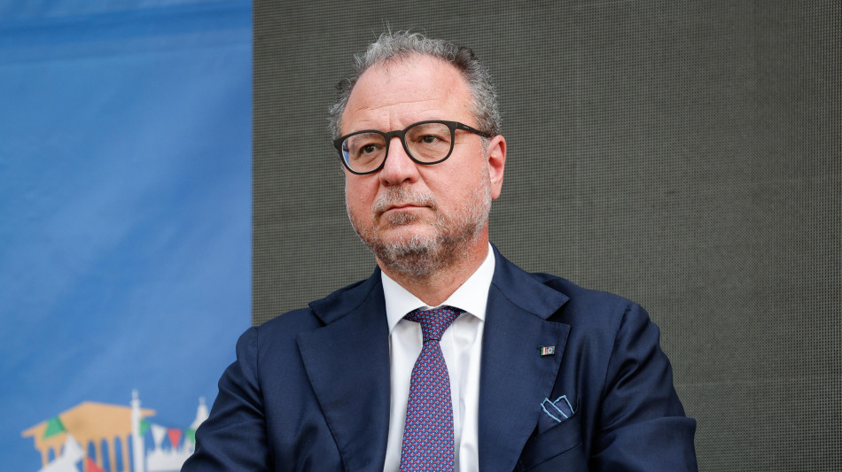 Mul&egrave; a Gravina,'voi antistorici, la politica &egrave; la gente'