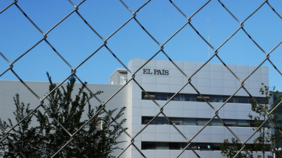 El director de Prisa (El Pa&iacute;s) dimite tras el rechazo a su plan de un canal de TV