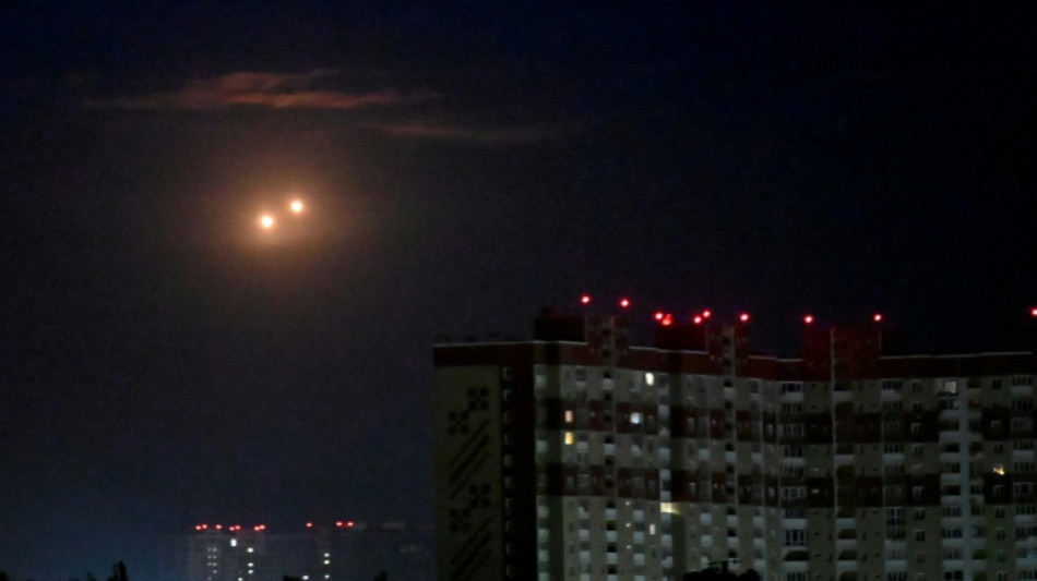 Ukraine: une nouvelle attaque russe fait dix morts à Kiev et dans sa région