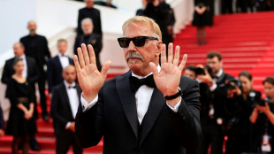 Cannes: Serebrennikov pr&eacute;sente sa cr&eacute;ature "Limonov" et Costner sa saga western