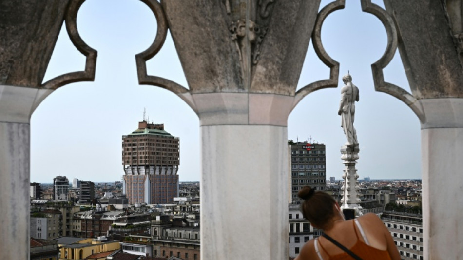 Nuevo revuelo en Italia por una página web que comparte fotos de mujeres sin su consentimiento