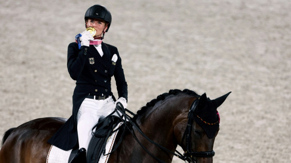 Von Bredow-Werndl gewinnt Gold in der K&uuml;r - Silber f&uuml;r Werth