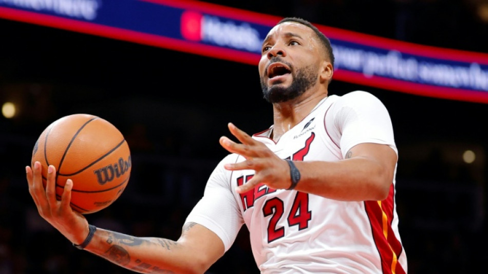 Closing 10-0 run lifts Bulls over 76ers while Pistons fall