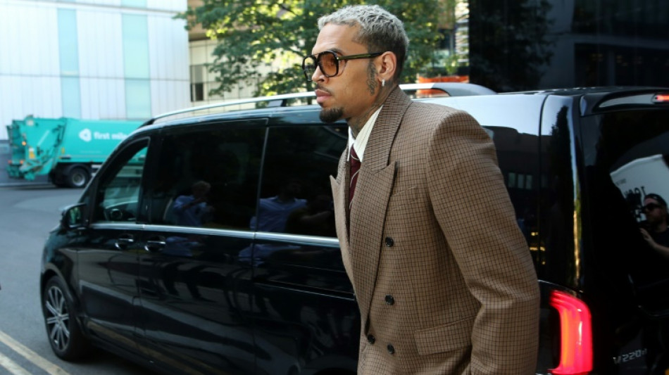 Accus&eacute; d'agression, le chanteur Chris Brown plaide non coupable de nouvelles charges