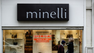 Minelli liquide sacs et chaussures avant sa fermeture d&eacute;finitive