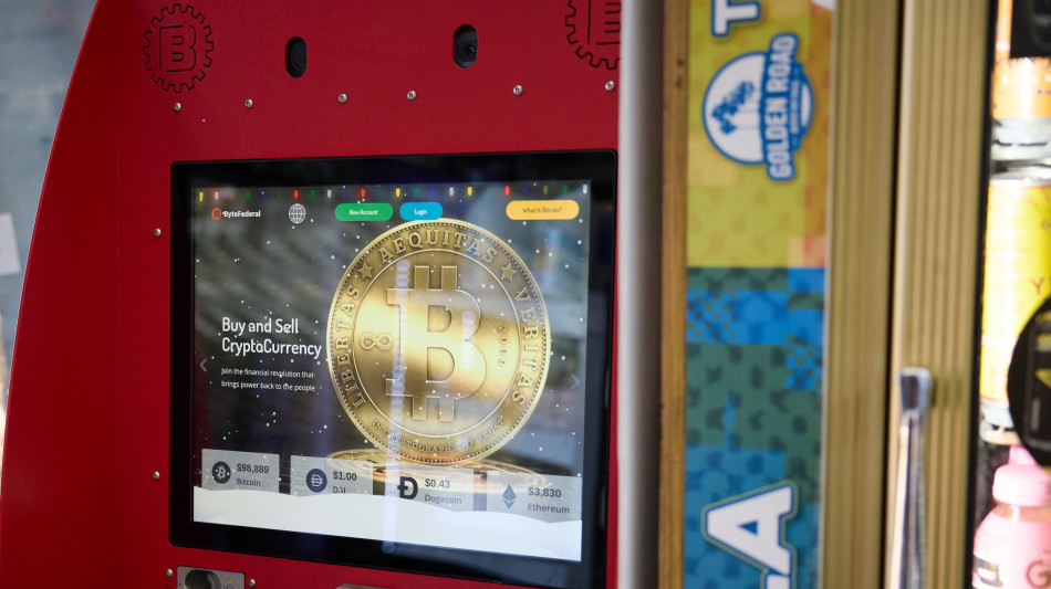 El Salvador verso la non obbligatoriet&agrave; del pagamento in bitcoin