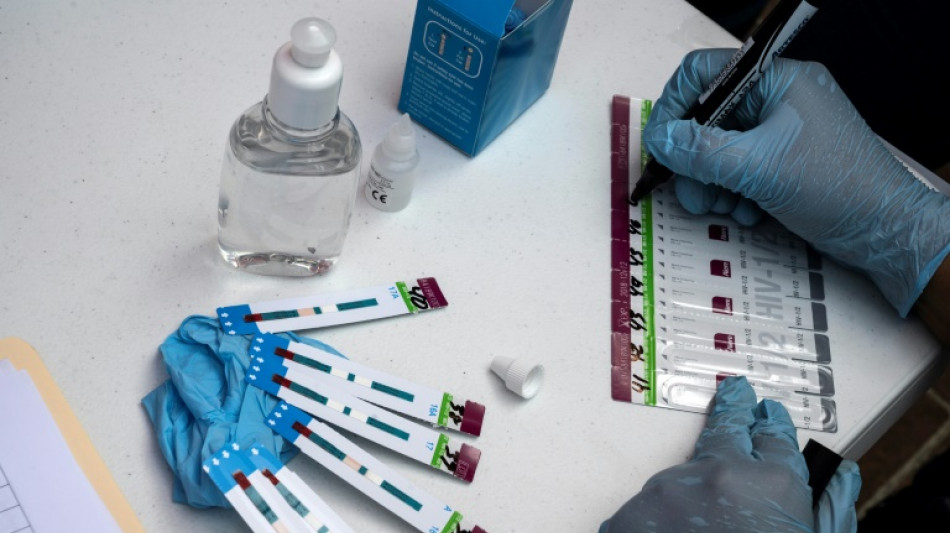 Ano de 2024 &eacute; decisivo para que aids deixe de ser ame&ccedil;a, diz Unaids