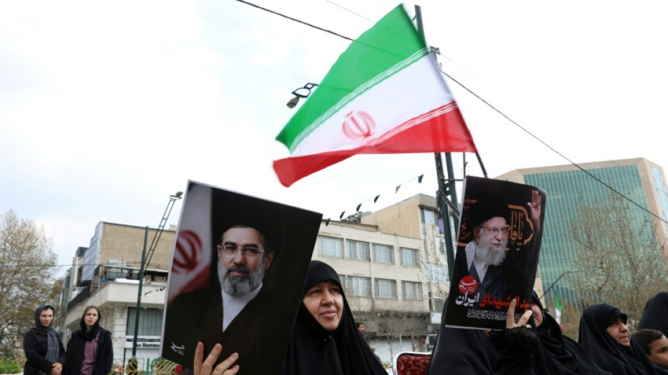 Iran hunts crashed US jet crew, as reports say one rescued