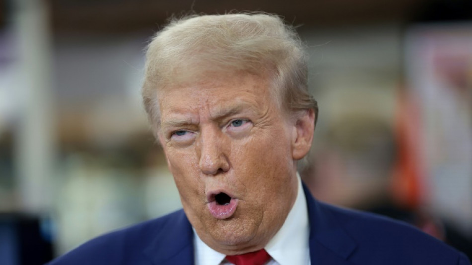 Trump amea&ccedil;a processar Google por mostrar apenas 'm&aacute;s not&iacute;cias' sobre ele