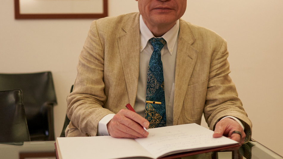 Laura honoris causa alla Bicocca al Nobel Hiroshi Amano